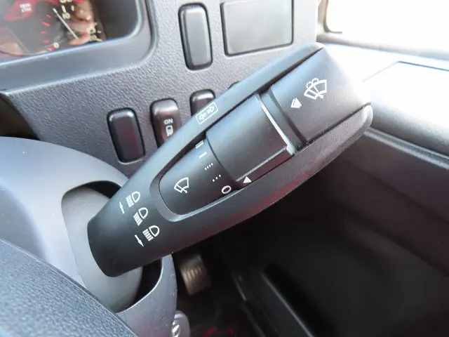 三菱 ファイター 2KG-FK65F(2WD)の写真19
