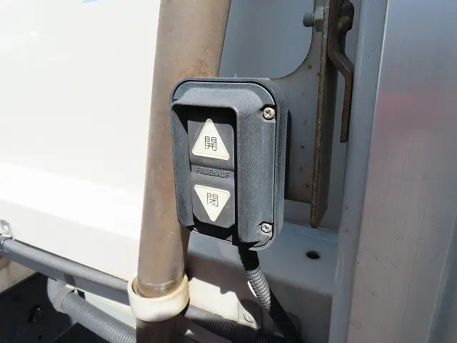 三菱 ファイター 2KG-FK65F(2WD)の写真38