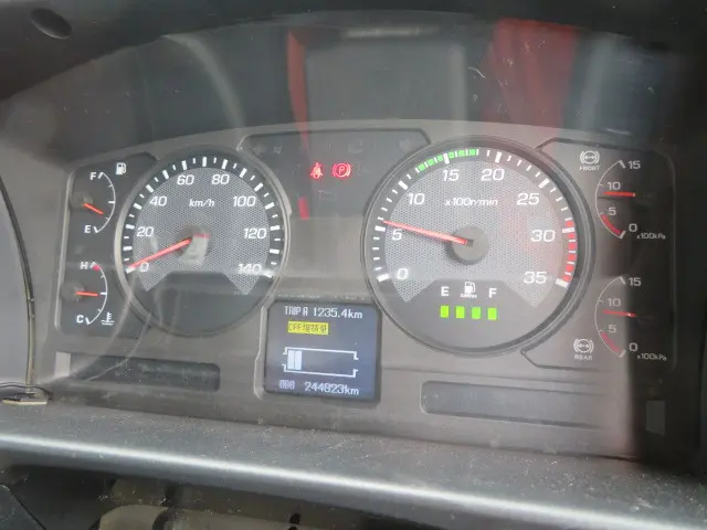 三菱 ファイター 2KG-FK61F(2WD)の写真11