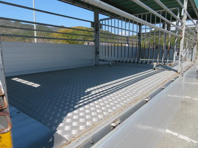 三菱 ファイター 2KG-FK61F(2WD)の写真29