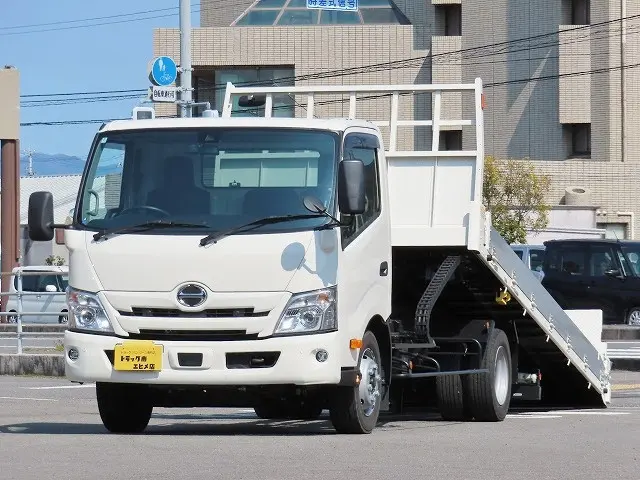 日野 デュトロ 2KG-ZXU722M(2WD)の写真1
