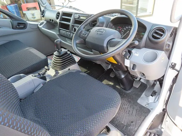 日野 デュトロ 2KG-ZXU722M(2WD)の写真11