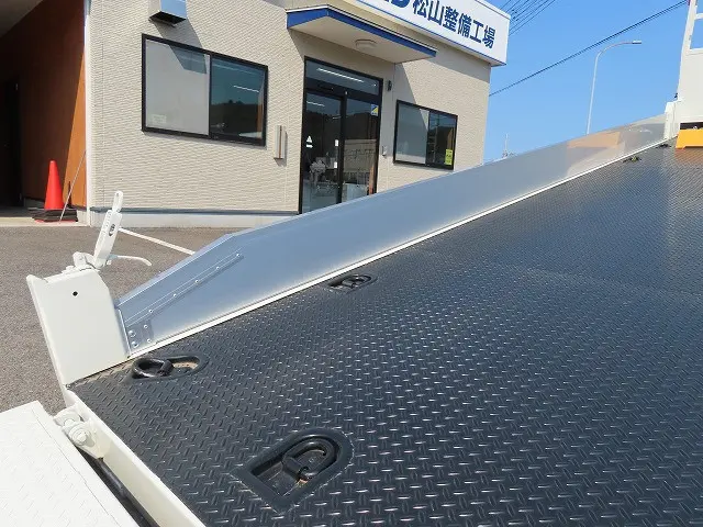 日野 デュトロ 2KG-ZXU722M(2WD)の写真28