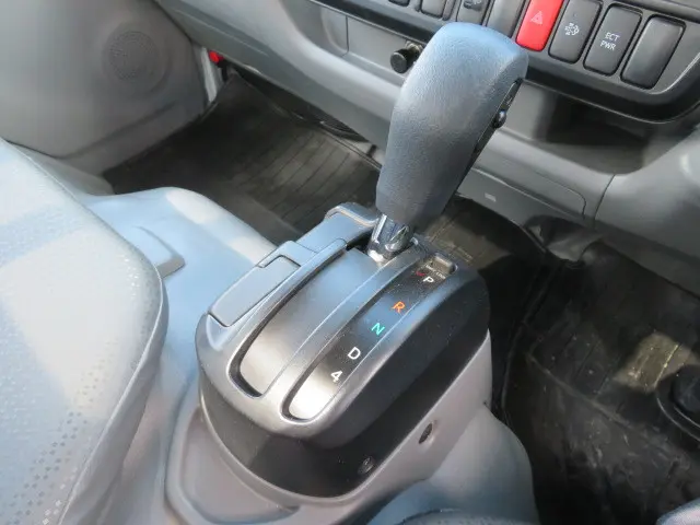 日野 デュトロ 2KG-XZC605M(2WD)の写真17
