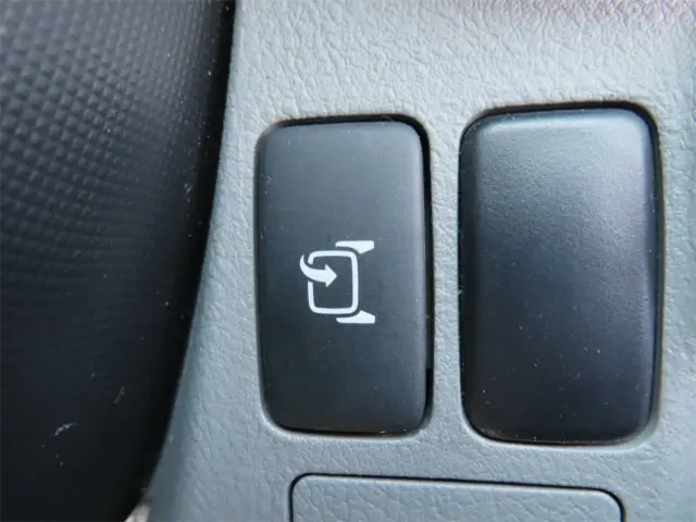 日野 デュトロ 2KG-XZC605M(2WD)の写真19