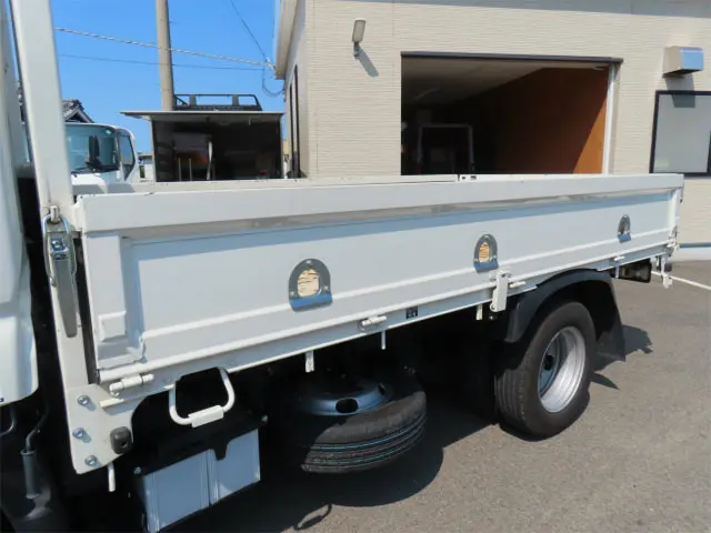 日野 デュトロ 2KG-XZC605M(2WD)の写真32