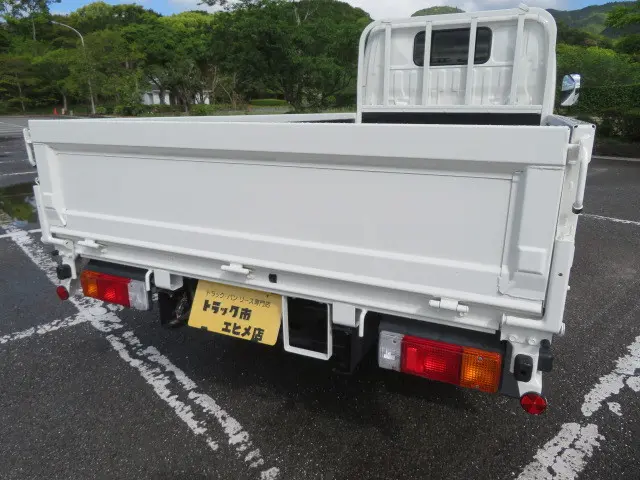 日野 デュトロ 2KG-XZC605M(2WD)の写真34