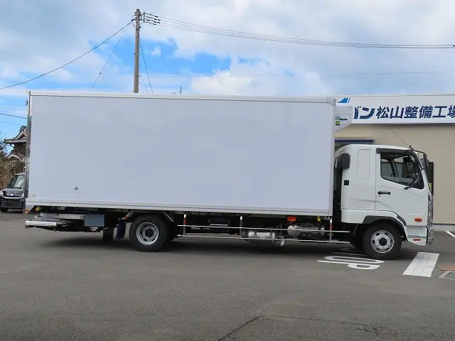 三菱 ファイター 2KG-FK65F(2WD)の写真5