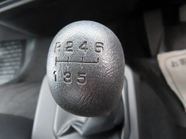 三菱 ファイター 2KG-FK65F(2WD)の写真19