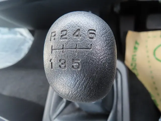 三菱 ファイター 2KG-FK62F(2WD)の写真20