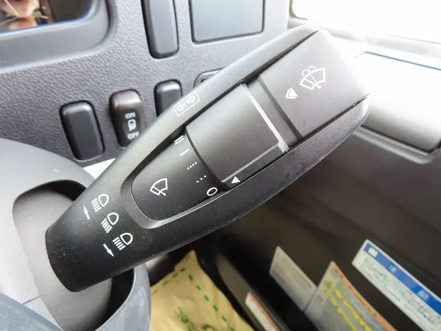 三菱 ファイター 2KG-FK62F(2WD)の写真22