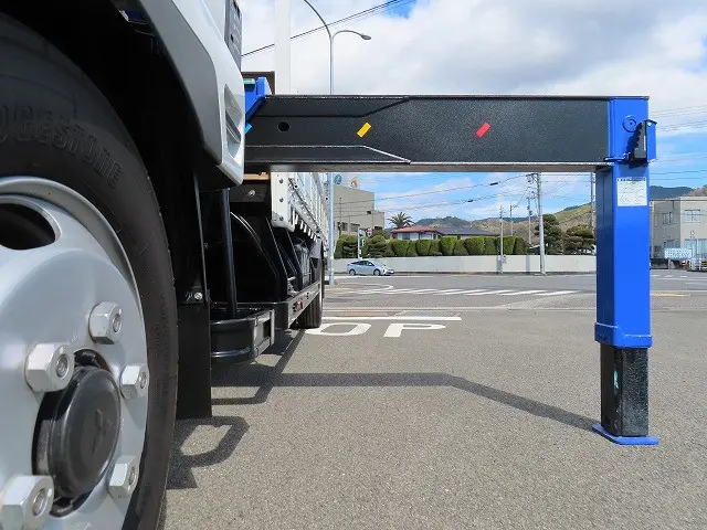 三菱 ファイター 2KG-FK62F(2WD)の写真36