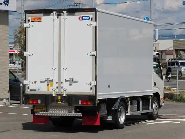 日野 デュトロ 2KG-XZU655M(2WD)の写真2