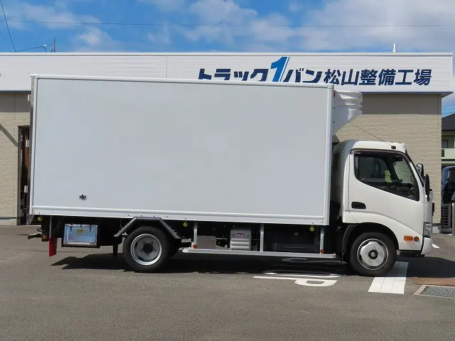 日野 デュトロ 2KG-XZU655M(2WD)の写真4