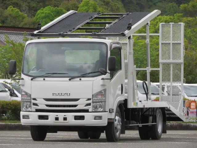 いすゞ エルフ 2RG-NPR88YN(2WD)の写真2