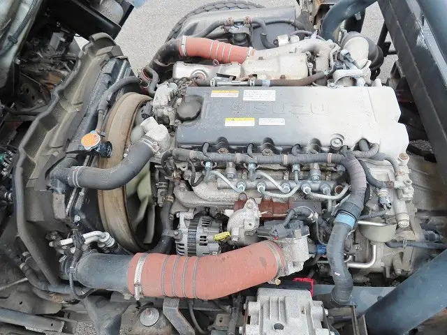 いすゞ エルフ 2RG-NPR88YN(2WD)の写真5