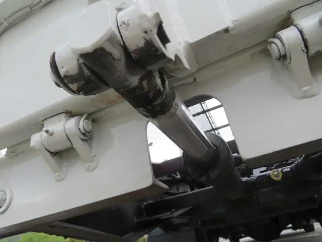 いすゞ エルフ 2RG-NPR88YN(2WD)の写真34