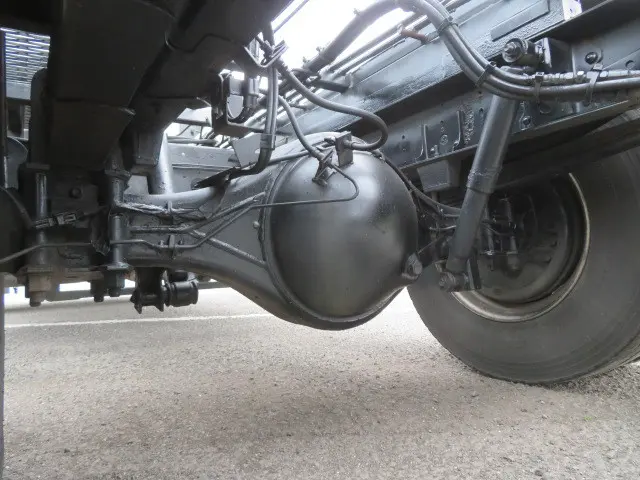 いすゞ エルフ 2RG-NPR88YN(2WD)の写真49