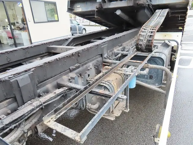 三菱 ファイター QKG-FK62FZ(2WD)の写真6