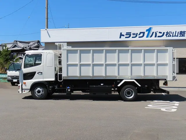日野 レンジャー 2KG-FD2ABA(2WD)の写真4
