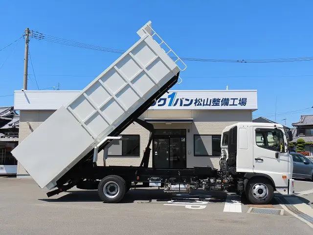 日野 レンジャー 2KG-FD2ABA(2WD)の写真9