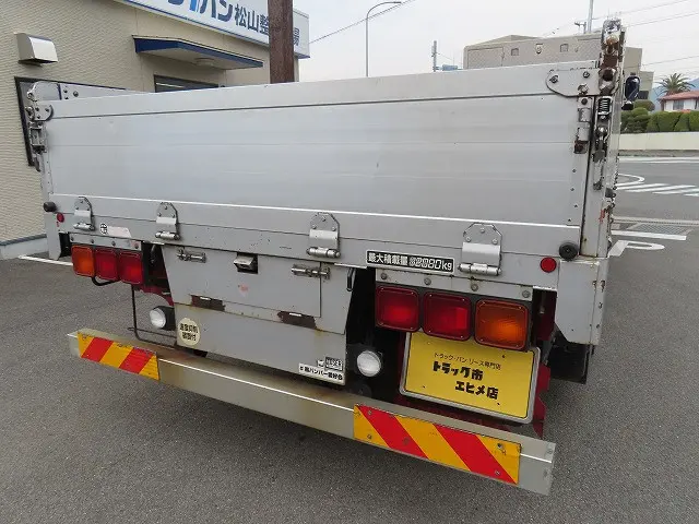 いすゞ ギガ QKG-CYZ77BJ(6x4)の写真33