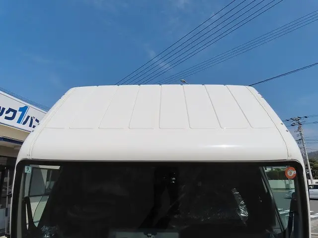 三菱 キャンター 2PG-FEB80(2WD)の写真6