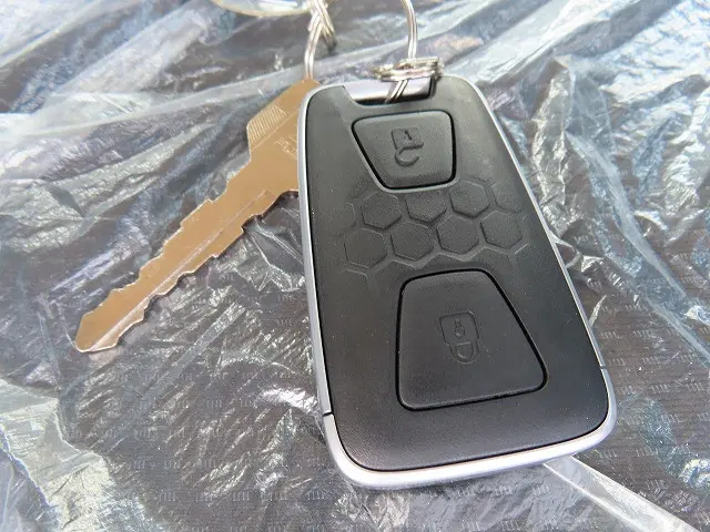 三菱 キャンター 2PG-FEB80(2WD)の写真21