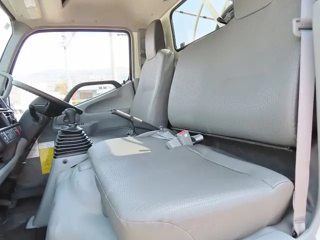 日野 デュトロ 2DG-XZU685M(4WD)の写真10