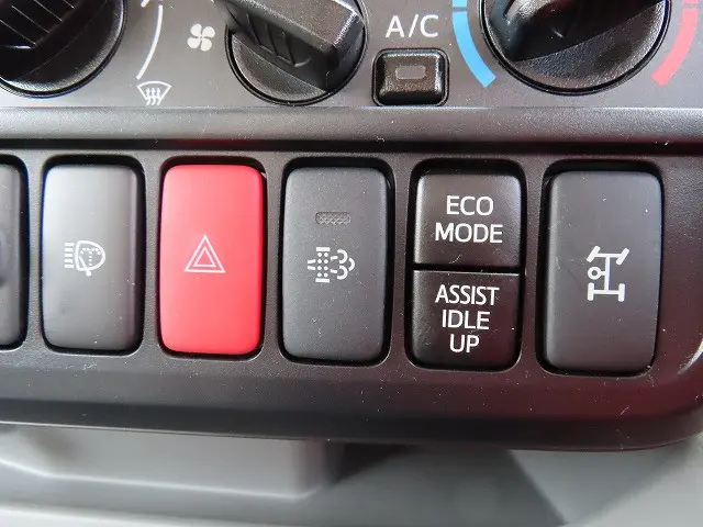 日野 デュトロ 2DG-XZU685M(4WD)の写真15