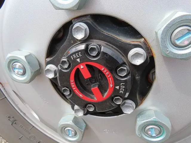 日野 デュトロ 2DG-XZU685M(4WD)の写真49