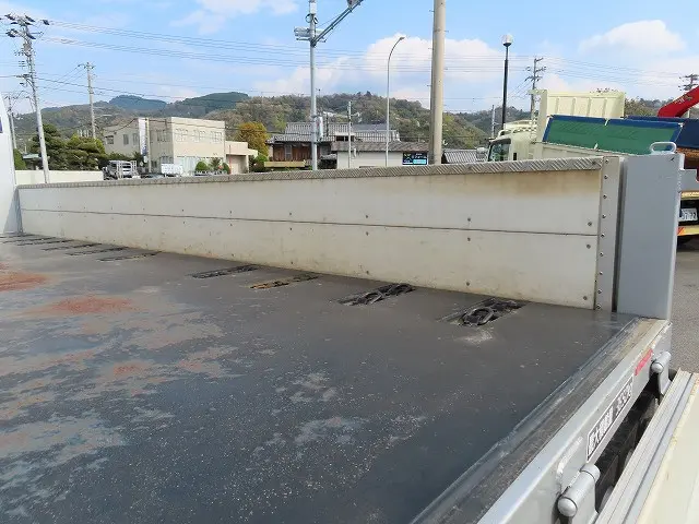 いすゞ フォワード TKG-FRR90S2(2WD)の写真27