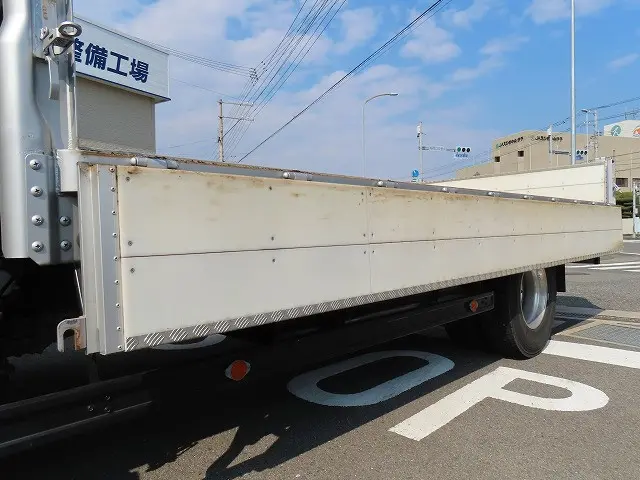 いすゞ フォワード TKG-FRR90S2(2WD)の写真30