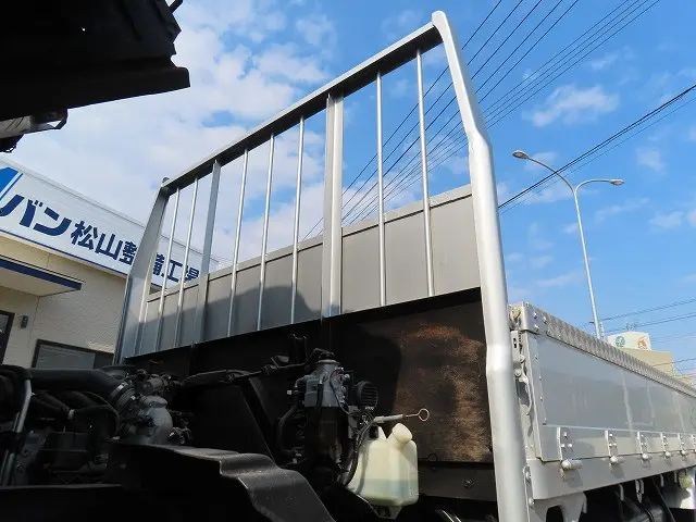 いすゞ フォワード TKG-FRR90S2(2WD)の写真34