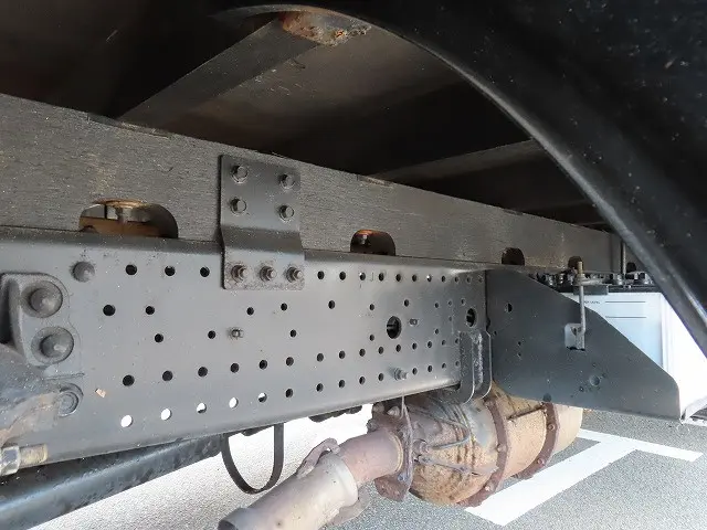 いすゞ フォワード TKG-FRR90S2(2WD)の写真41