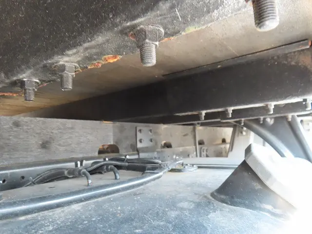 いすゞ フォワード TKG-FRR90S2(2WD)の写真45