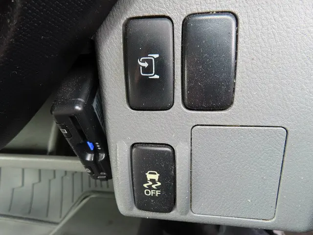 日野 デュトロ TKG-XZU700X(2WD)の写真18