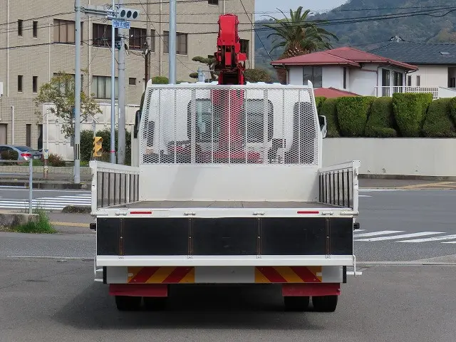 いすゞ フォワード 2RG-FRR90S2(2WD)の写真9