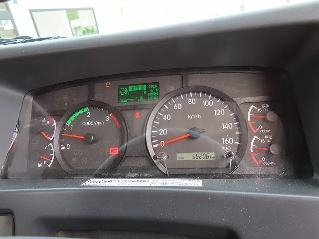 いすゞ フォワード 2RG-FRR90S2(2WD)の写真13