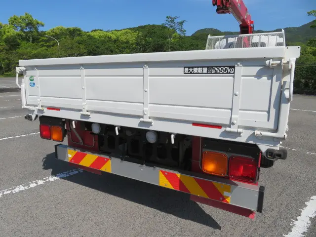 いすゞ フォワード 2RG-FRR90S2(2WD)の写真30