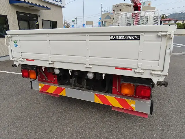 いすゞ フォワード 2RG-FRR90S2(2WD)の写真31