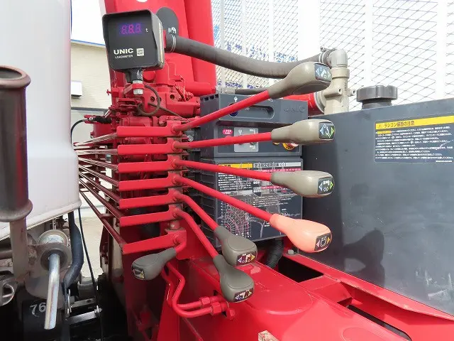 いすゞ フォワード 2RG-FRR90S2(2WD)の写真36