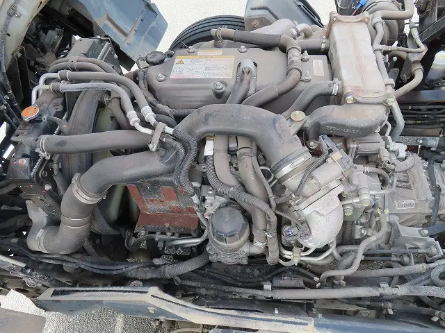 いすゞ フォワード 2RG-FRR90S2(2WD)の写真40