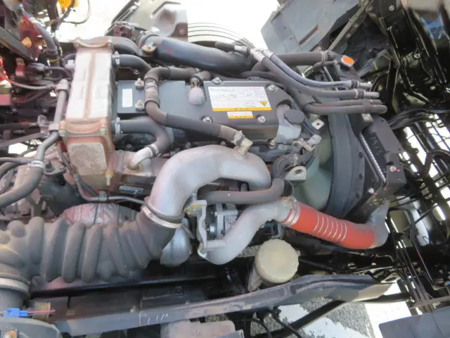 いすゞ フォワード 2RG-FRR90S2(2WD)の写真40