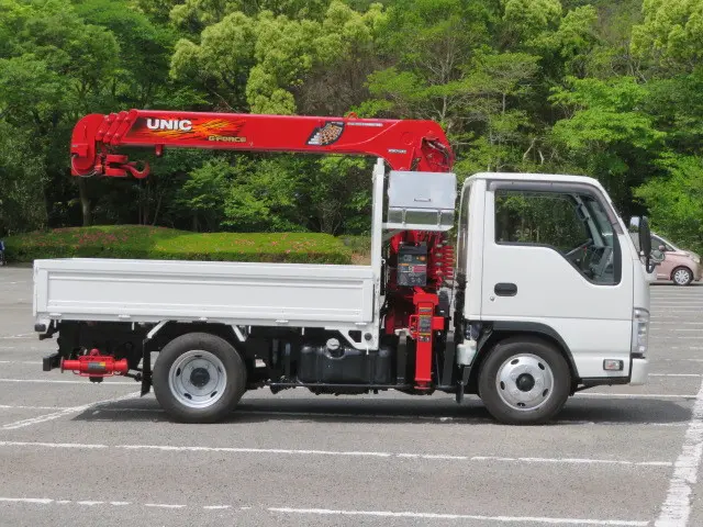 いすゞ エルフ TRG-NKR85A(2WD)の写真5