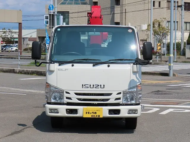 いすゞ エルフ TRG-NKR85A(2WD)の写真6