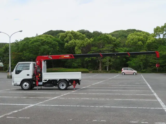 いすゞ エルフ TRG-NKR85A(2WD)の写真8