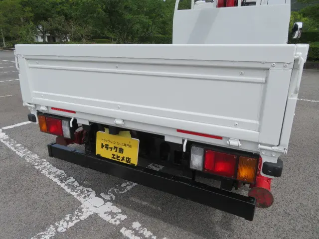いすゞ エルフ TRG-NKR85A(2WD)の写真27