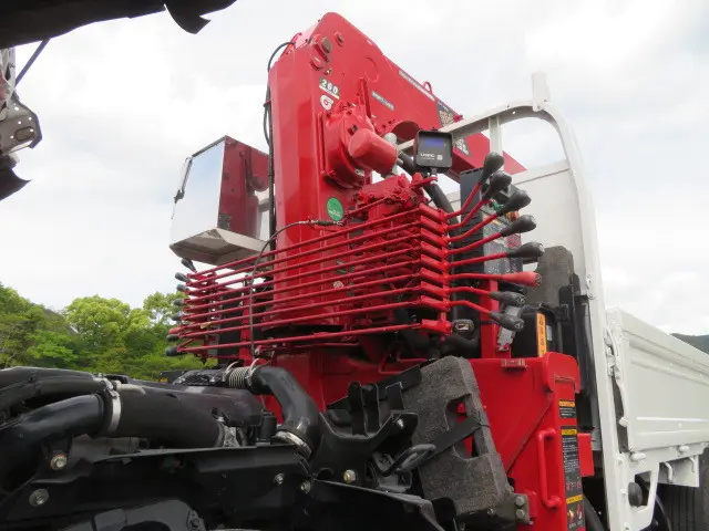 いすゞ エルフ TRG-NKR85A(2WD)の写真28
