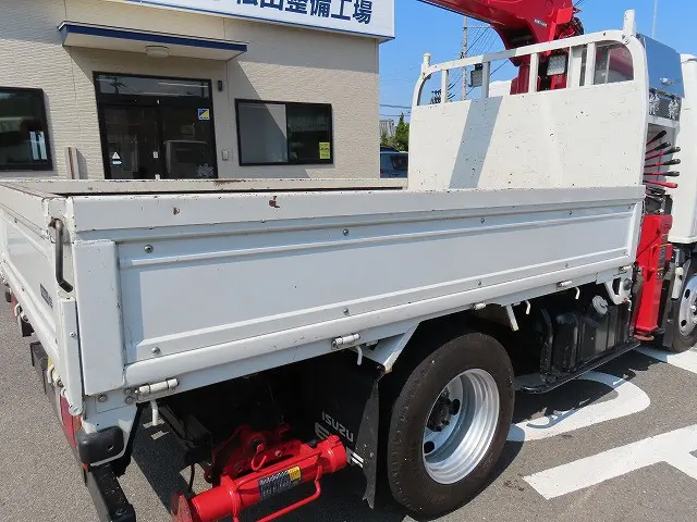 いすゞ エルフ TRG-NKR85A(2WD)の写真29